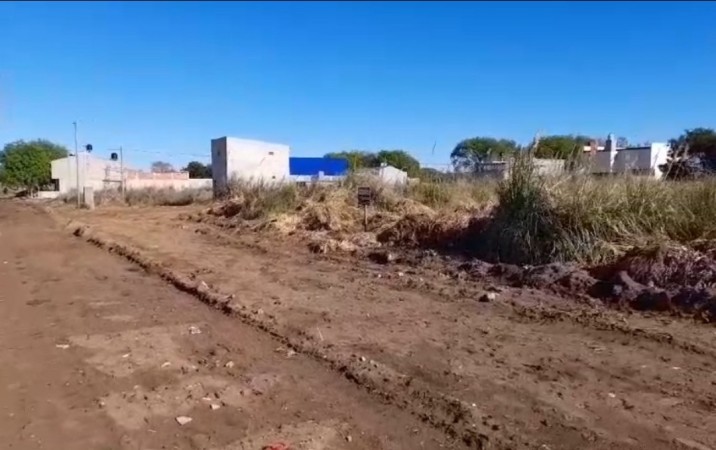 4 lotes baldios LINDEROS