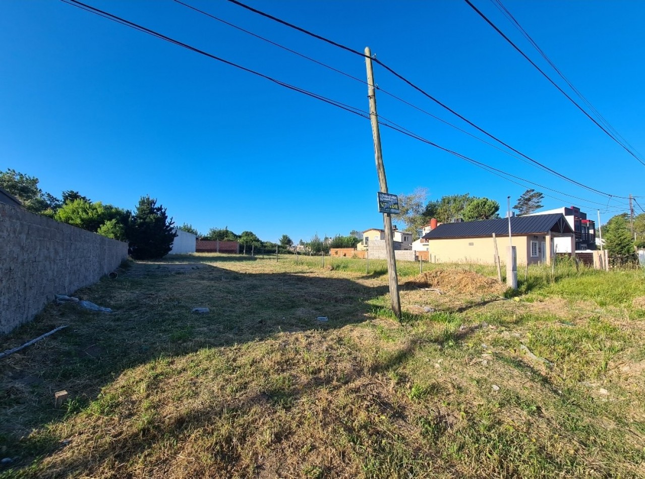 HERMOSO LOTE BALDIO