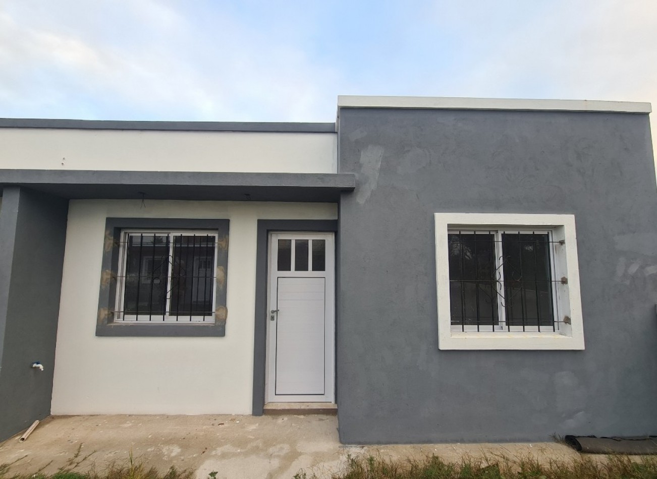 Chalet en VENTA a 100 mts de Av.79