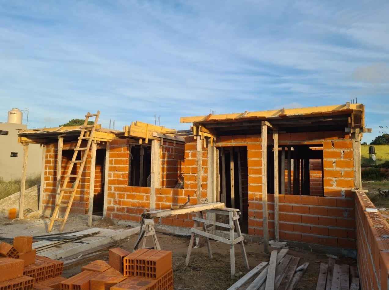 DUPLEX VENTA EN POZO