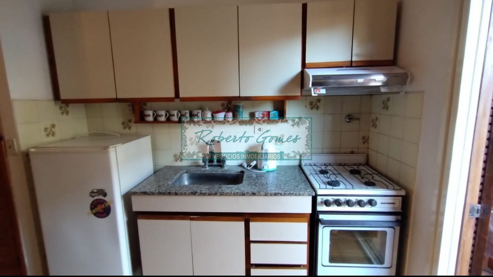 ¡ Hermoso departamento amoblado a 2 cuadras de la playa !