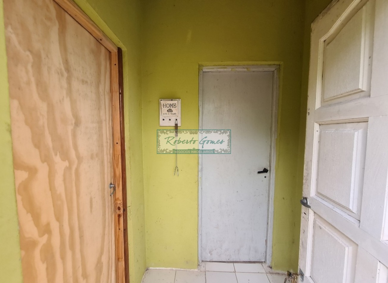 CASA sola en lote