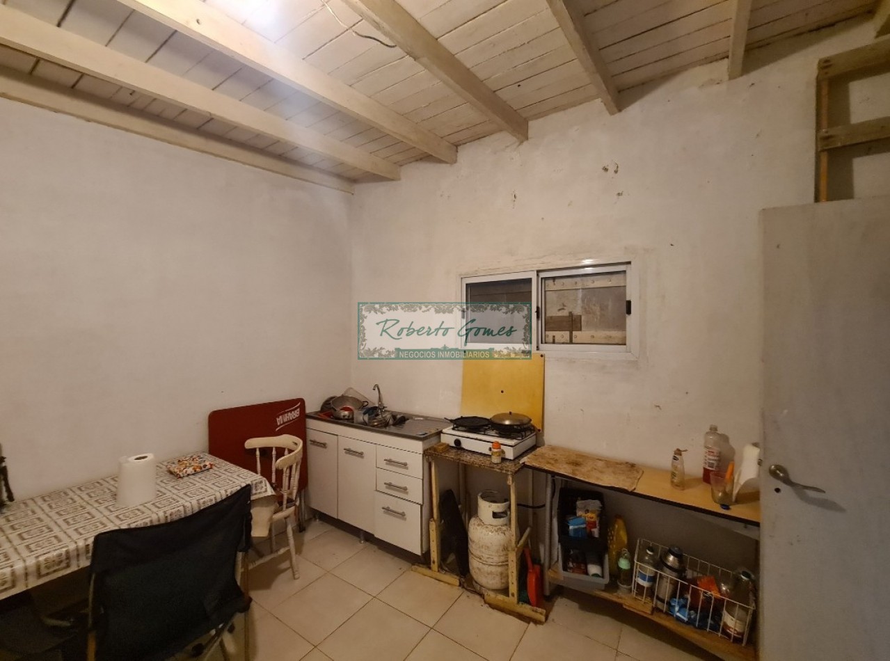 CASA sola en lote