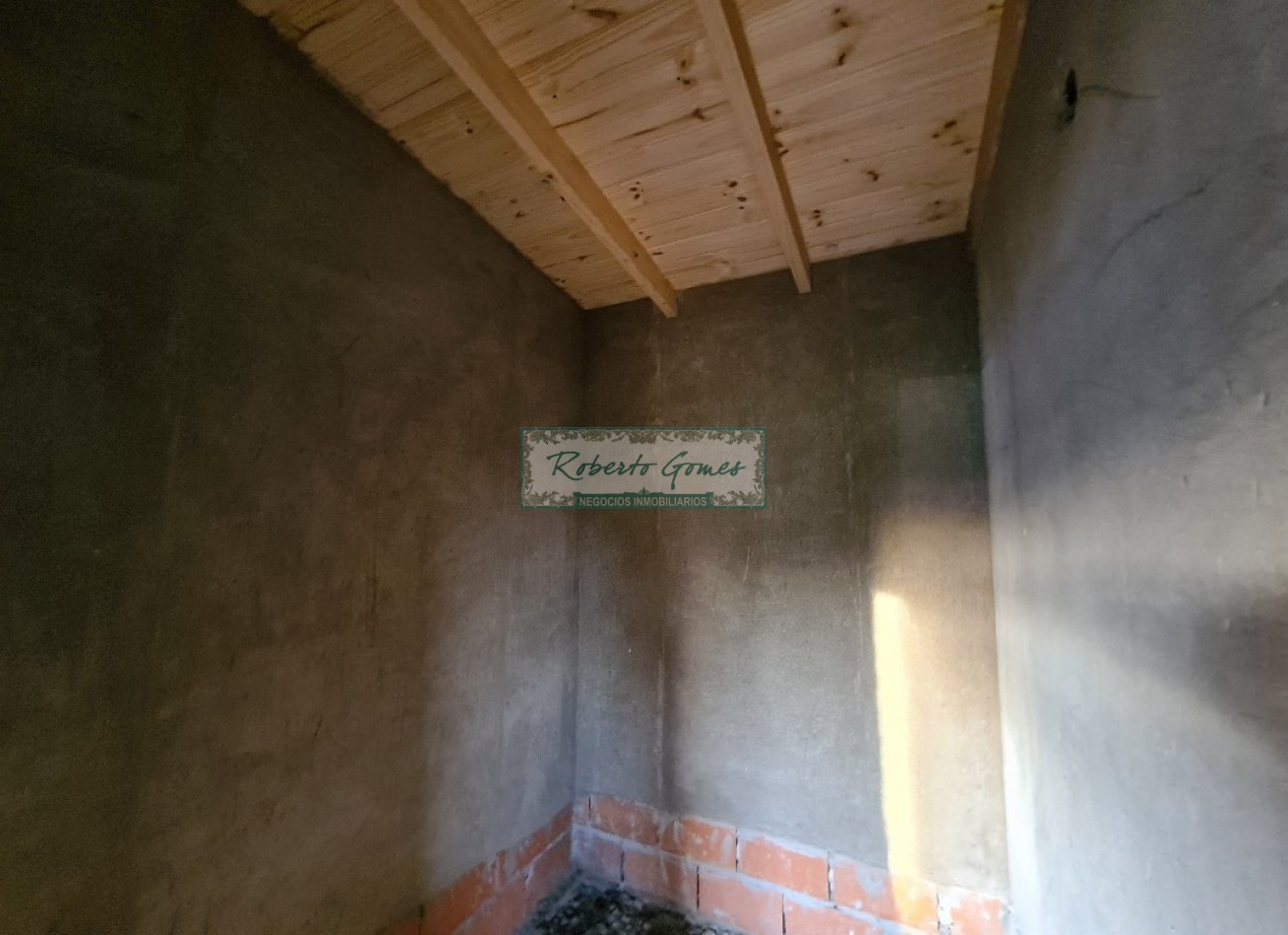 CHALET (de pozo) en zona en constante crecimiento.