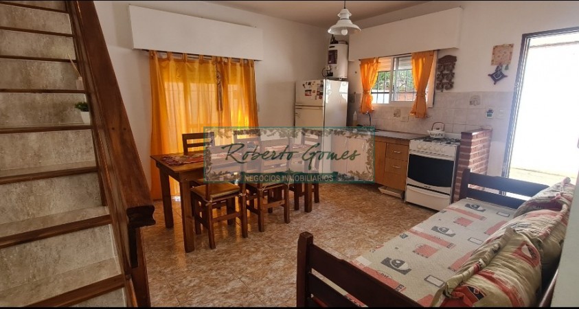 Duplex de 3 ambientes con 2 baños