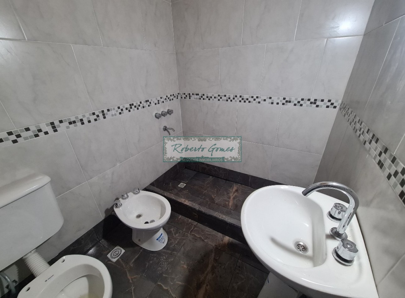 HERMOSOS DEPARTAMENTOS DE 3 AMBIENTES a 150 mts de la playa