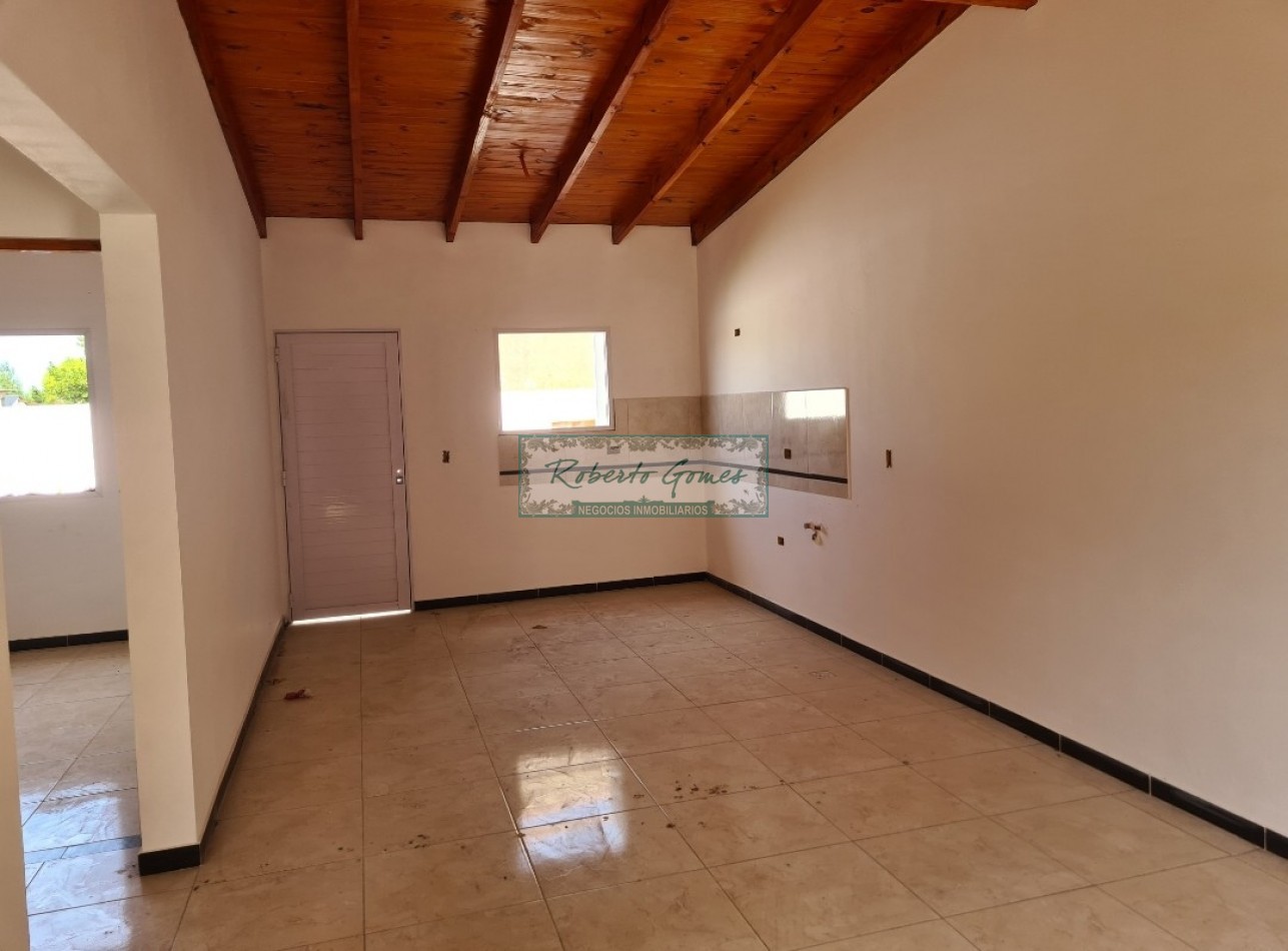 APROVECHA ESTA ULTIMA UNIDAD ! Chalet a mts de Av. 79