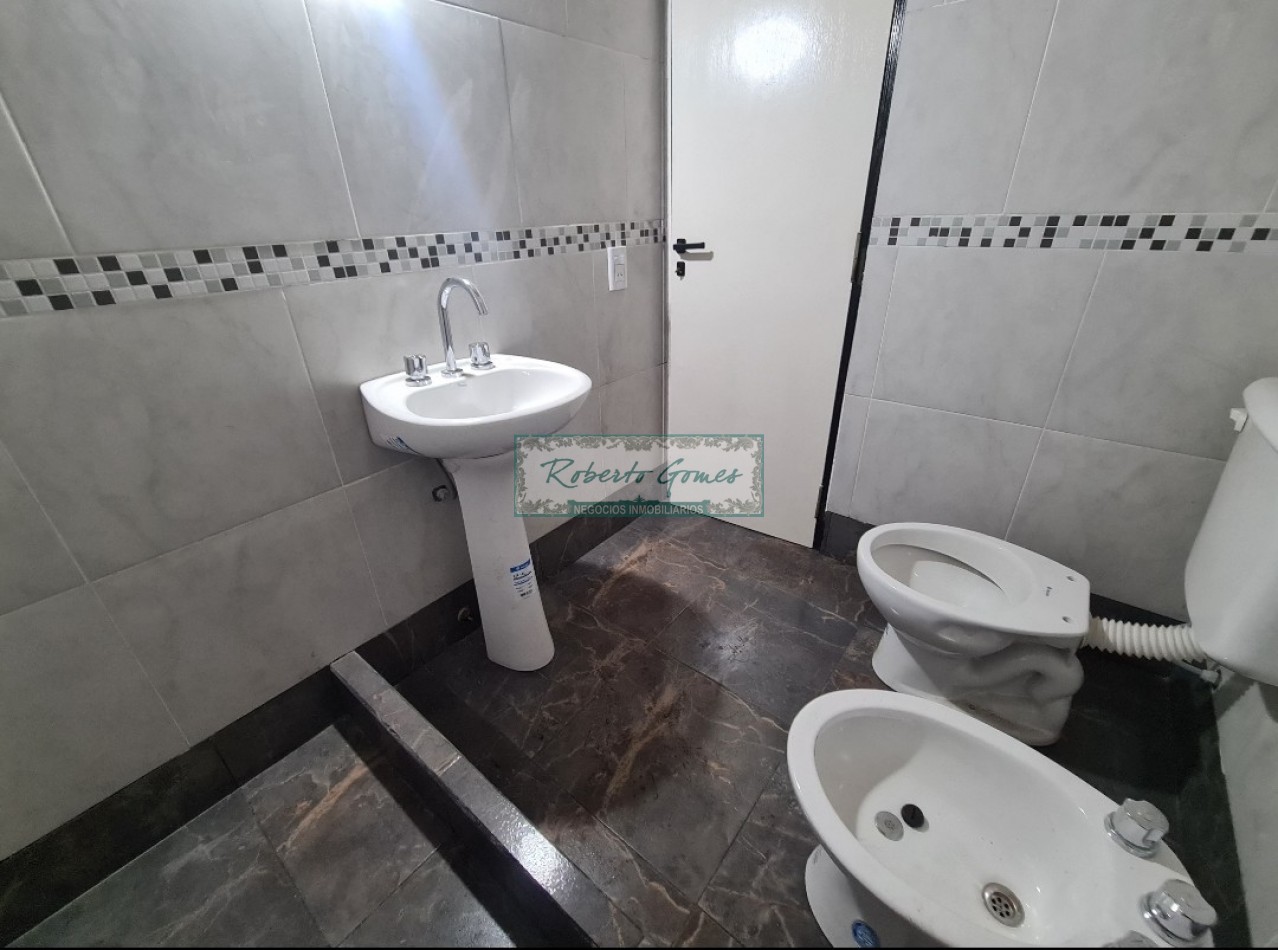 HERMOSOS DEPARTAMENTOS DE 3 AMBIENTES a 150 mts de la playa
