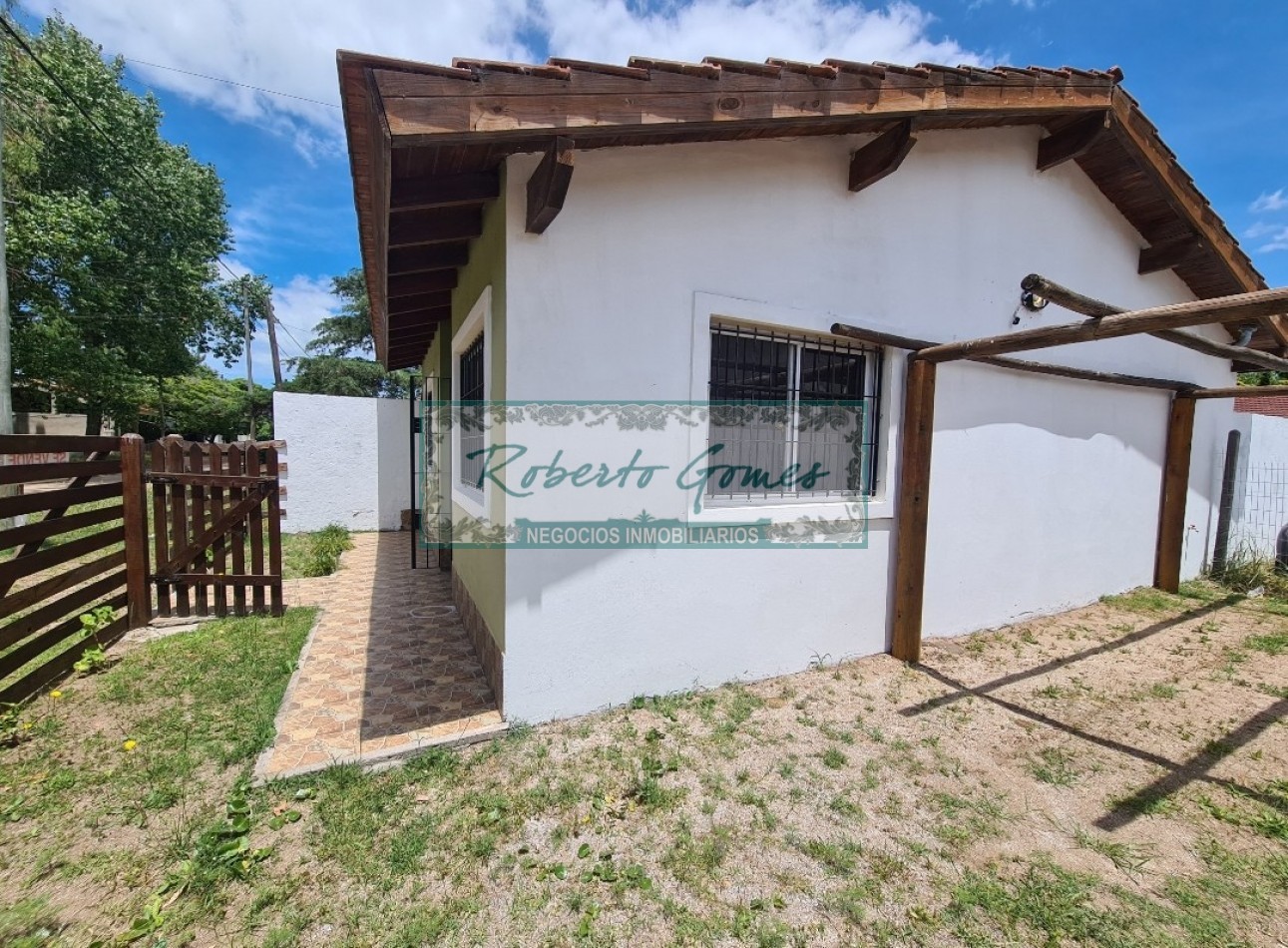 CHALET independiente en PH al frente