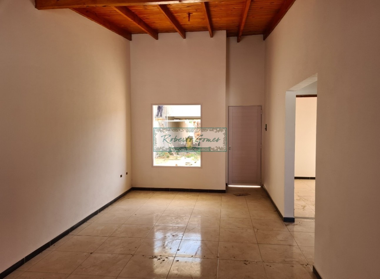 APROVECHA ESTA ULTIMA UNIDAD ! Chalet a mts de Av. 79