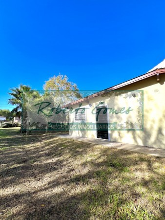Hermosa casa sola en lote