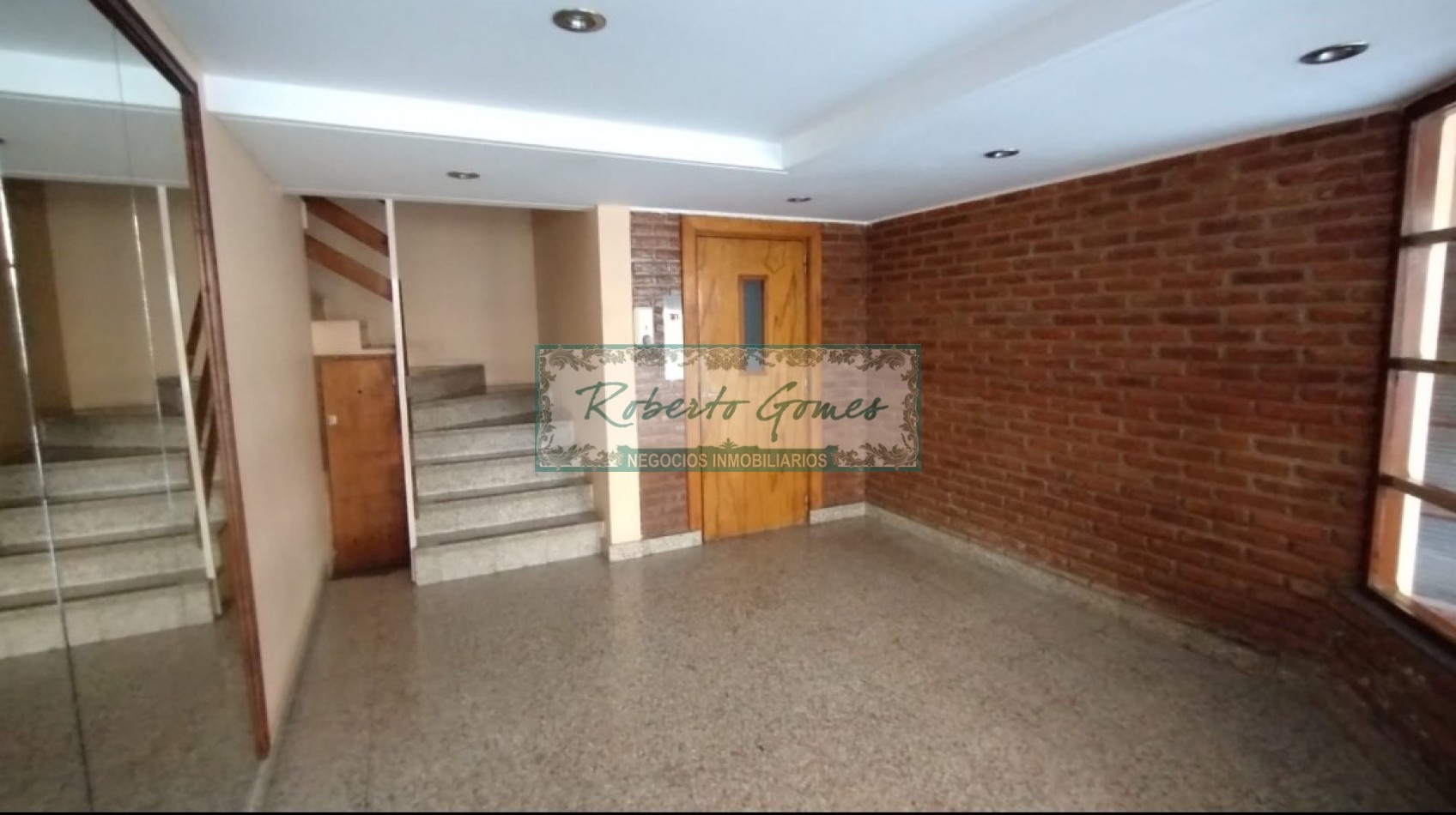 ¡ Hermoso departamento amoblado a 2 cuadras de la playa !