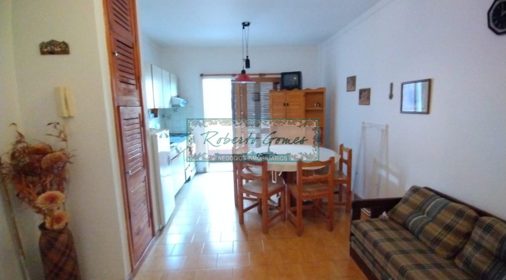 ¡ Hermoso departamento amoblado a 2 cuadras de la playa !