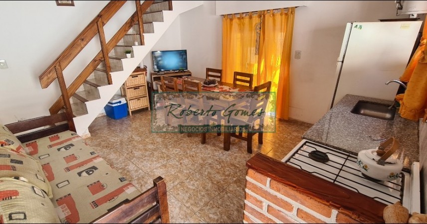 Duplex de 3 ambientes con 2 baños