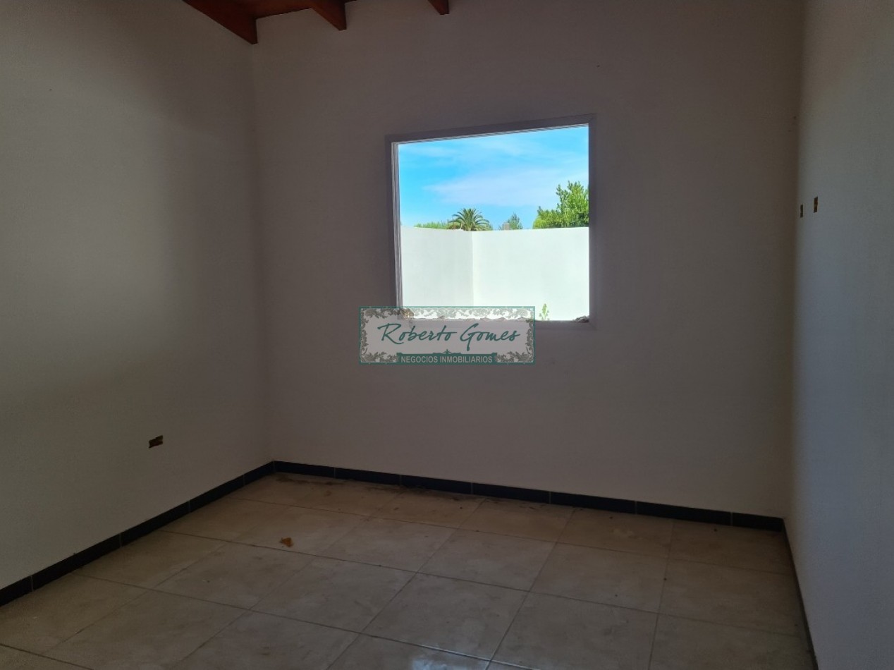 APROVECHA ESTA ULTIMA UNIDAD ! Chalet a mts de Av. 79