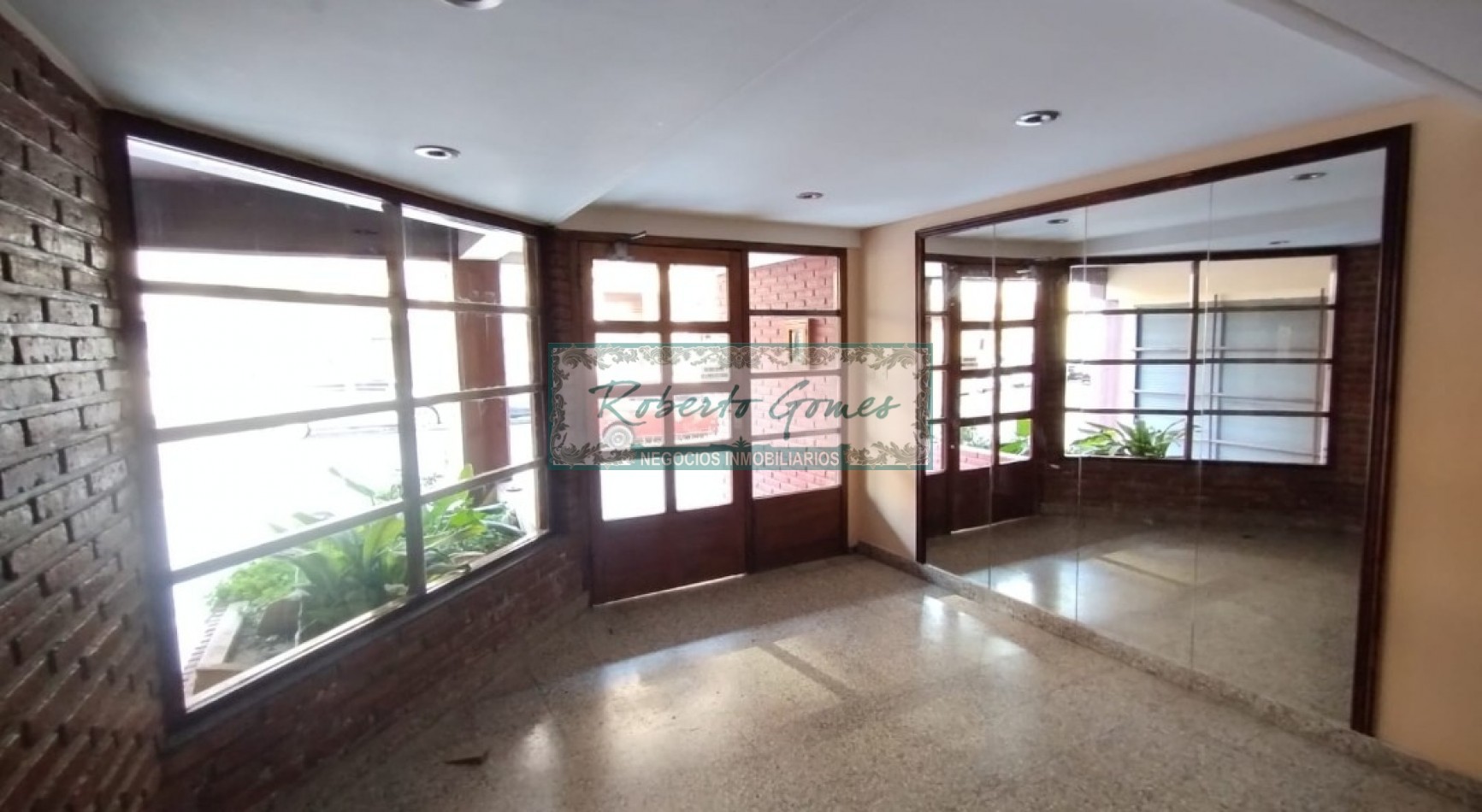 ¡ Hermoso departamento amoblado a 2 cuadras de la playa !