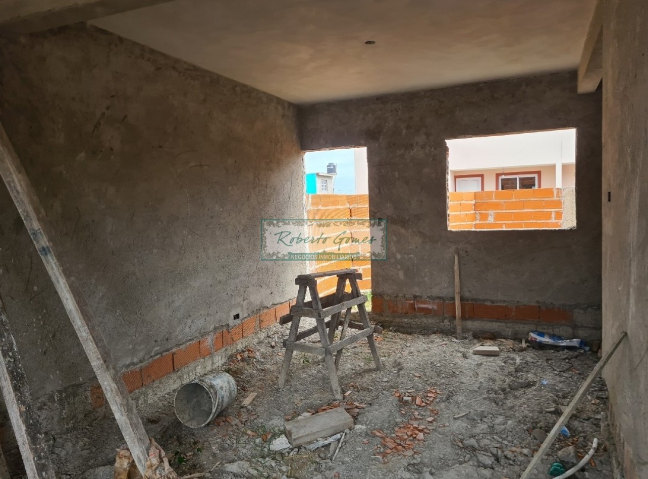 DUPLEX en construccion a 200 mts de AV.79